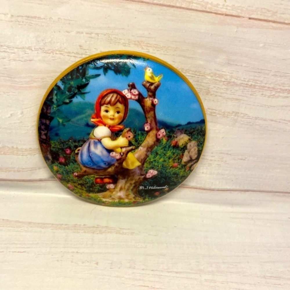 Hummel music box Meet me under the apple tree